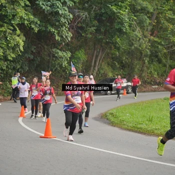 Runner Photo 6016600