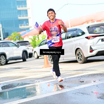 Runner Photo 6016602