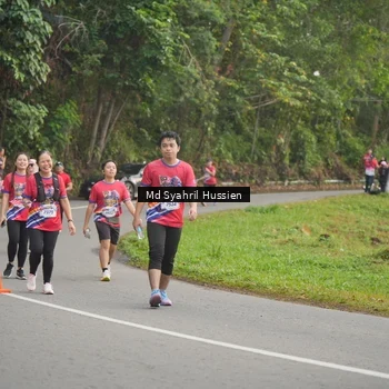 Runner Photo 6016607