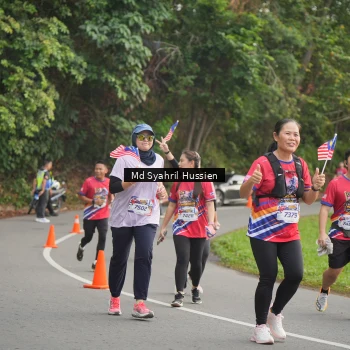 Runner Photo 6016623