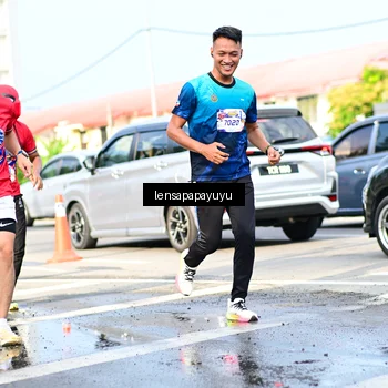 Runner Photo 6016625
