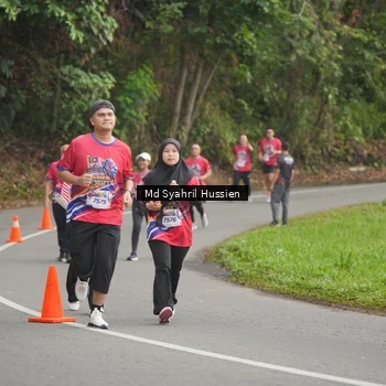 Runner Photo 6016663
