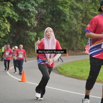 Runner Photo 6016679