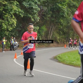 Runner Photo 6016691
