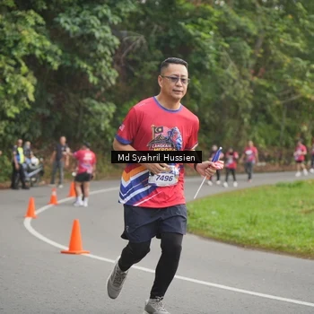 Runner Photo 6016695