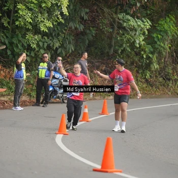 Runner Photo 6016697