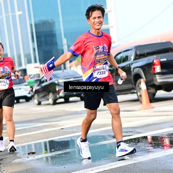 Runner Photo 6016722