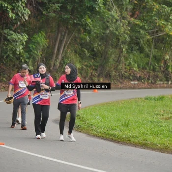 Runner Photo 6016738