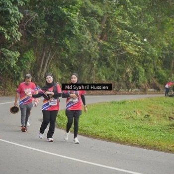Runner Photo 6016739
