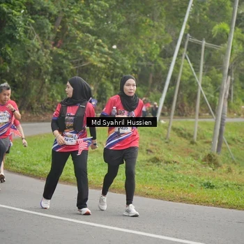 Runner Photo 6016743
