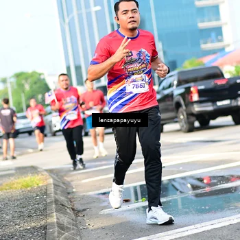 Runner Photo 6016752