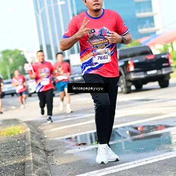Runner Photo 6016755