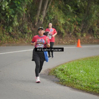 Runner Photo 6016764
