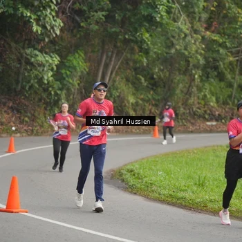 Runner Photo 6016770