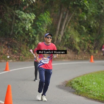 Runner Photo 6016771