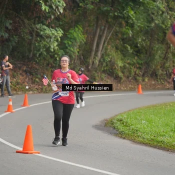 Runner Photo 6016772