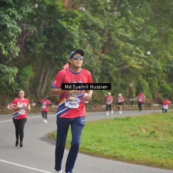 Runner Photo 6016779