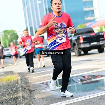 Runner Photo 6016784