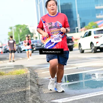 Runner Photo 6016794