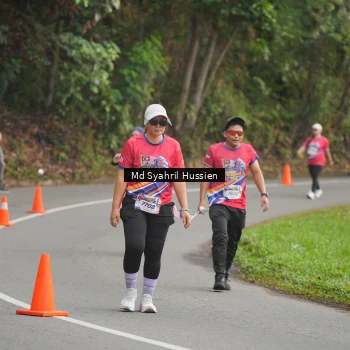 Runner Photo 6016812