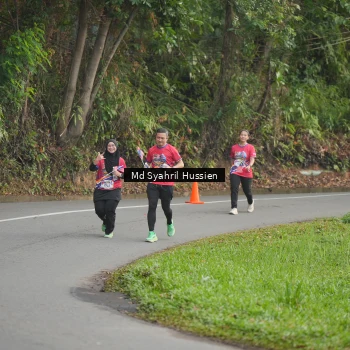 Runner Photo 6016833