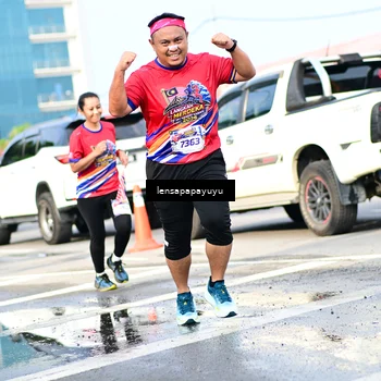Runner Photo 6016843