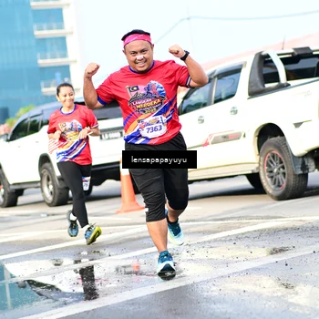 Runner Photo 6016845