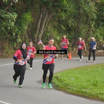 Runner Photo 6016849