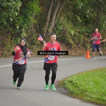 Runner Photo 6016855