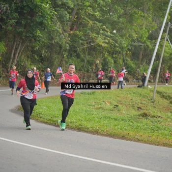 Runner Photo 6016860