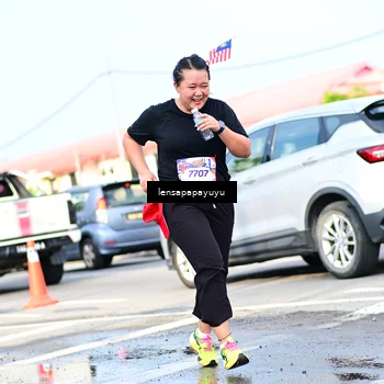 Runner Photo 6016876