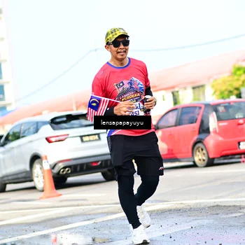 Runner Photo 6016879