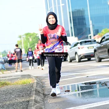 Runner Photo 6016889