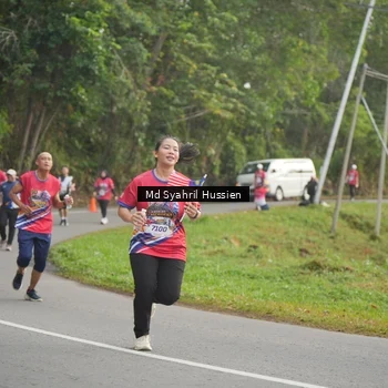 Runner Photo 6016894