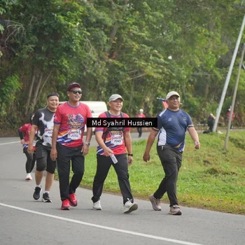 Runner Photo 6016908