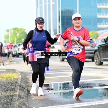 Runner Photo 6016942