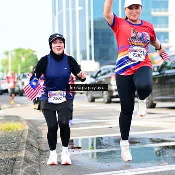 Runner Photo 6016948