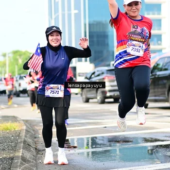 Runner Photo 6016951
