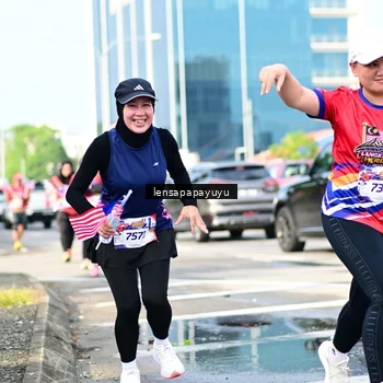 Runner Photo 6016960