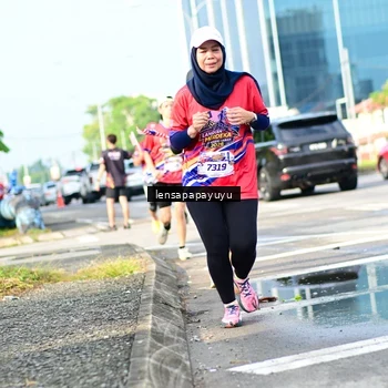 Runner Photo 6016969