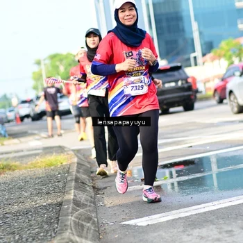 Runner Photo 6016974