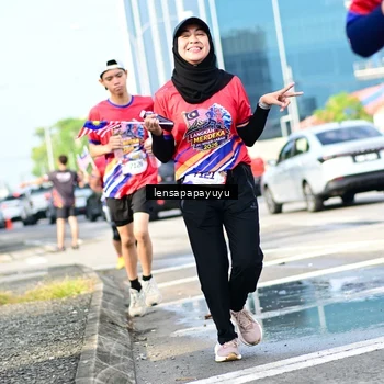 Runner Photo 6016989