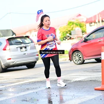 Runner Photo 6017010