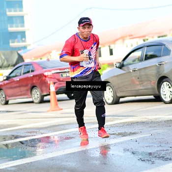 Runner Photo 6017017