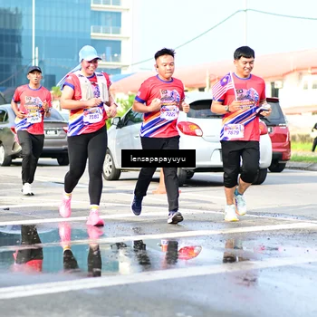 Runner Photo 6017029