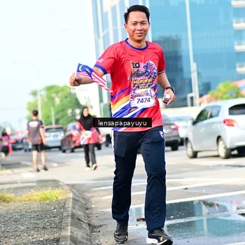 Runner Photo 6017044
