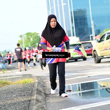 Runner Photo 6017050