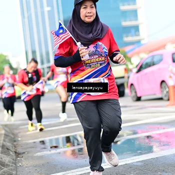 Runner Photo 6017057
