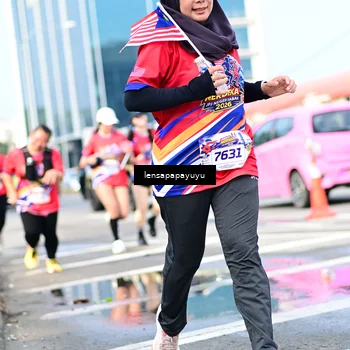 Runner Photo 6017060