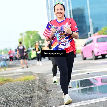 Runner Photo 6017075